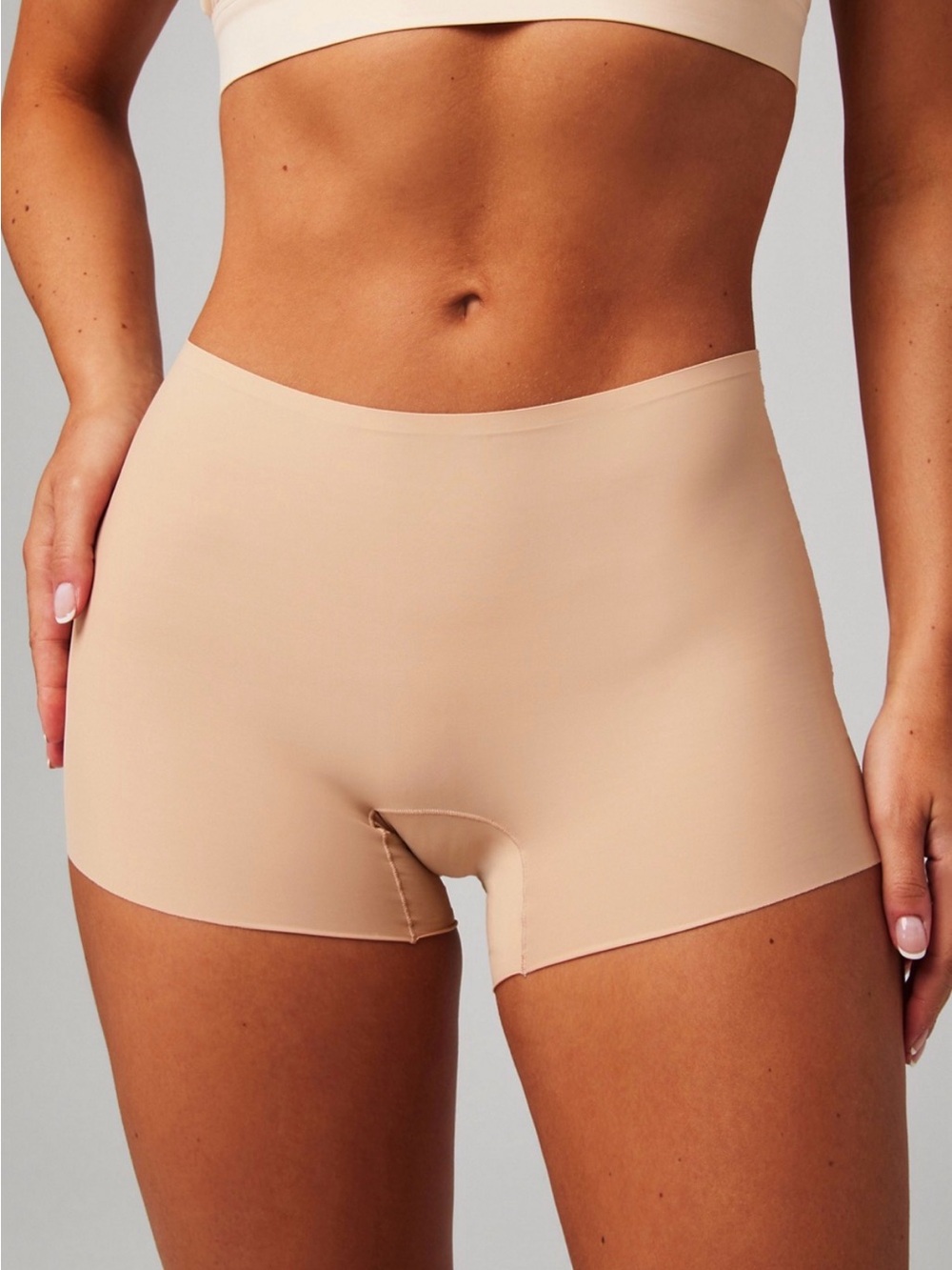 *NEW* in packaging- Fabletics Sand No-Show Mid-Rise Boyshort